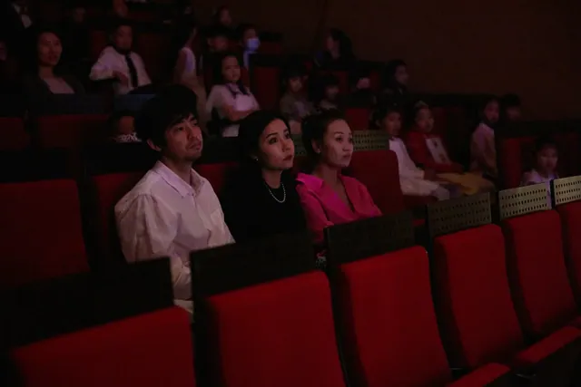 Audience at the Art Impression festival